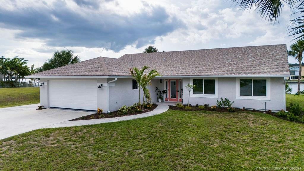 1534 THUMB POINT DR, FORT PIERCE, FL 34949, photo 1 of 39